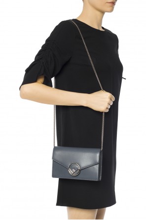 Wallet with logo on chain, zdjęcie 2 Wallet with logo on chain od Fendi